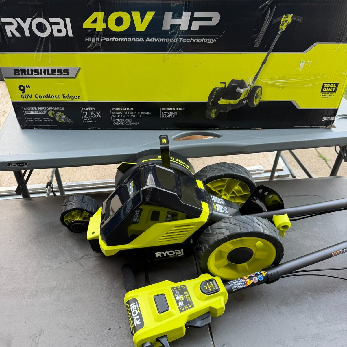 RYOBI 40V HP Brushless 9 in. Cordless Edger (Tool Only) RY40706BTL 3 Wheeled