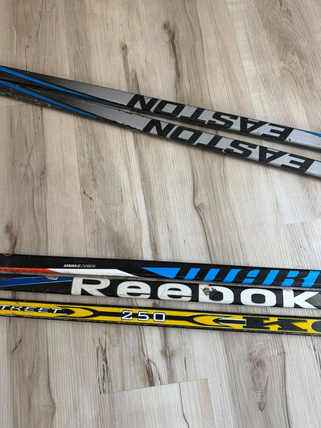 Hockey Stick Lot 5 PC Warrior Covert QRL Easton Ultra Reebok Koho Right/ Left