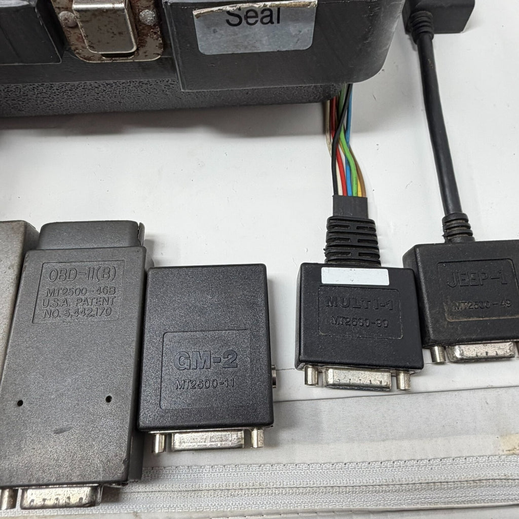 Snap-on MT2500 Super Deluxe Scanner Kit w/ Fast-Track Cartridges Red Brick OBDII