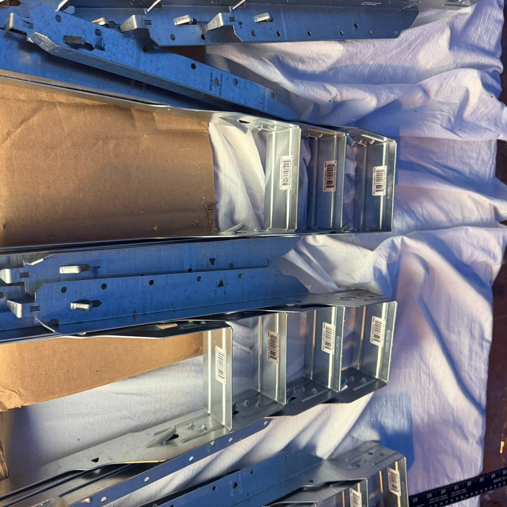 23 Pack Simpson Strong-Tie IUS3.56/16 Face Mount I-Joist Hanger -18GA Galvanized