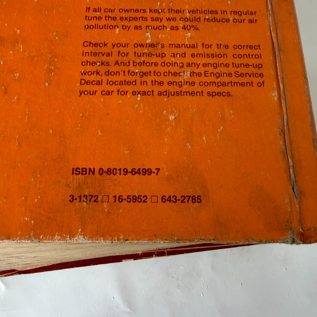 Vintage 1970- 1977 Chilton's Auto Repair Manual - Hardback American Cars