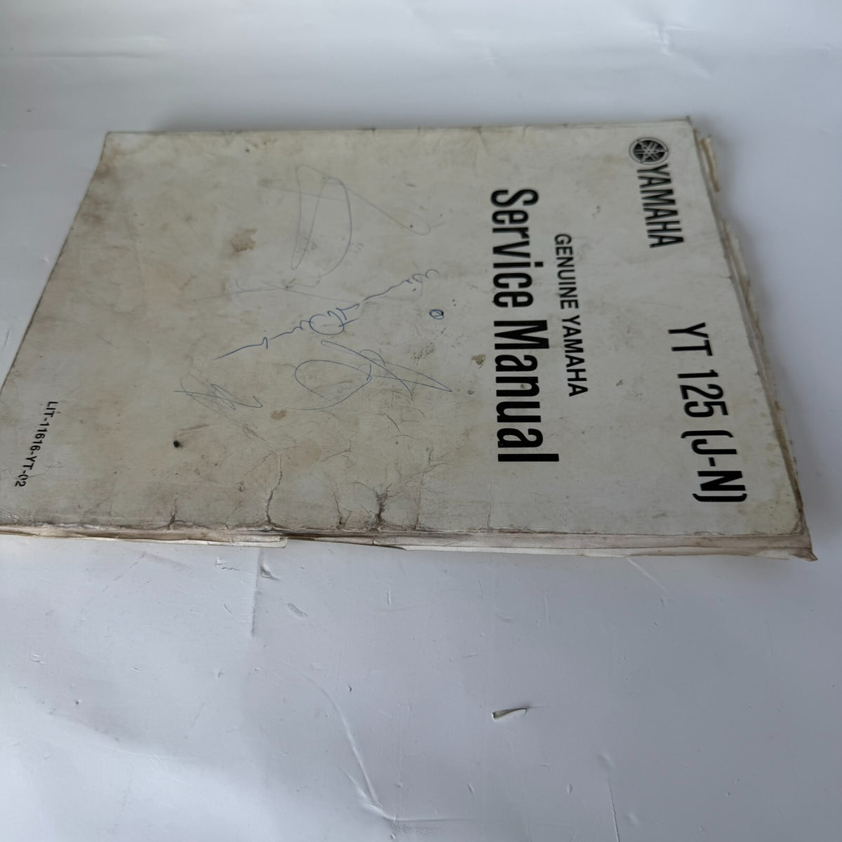 Yamaha Service Manual YT125J LIT-11616-YT-02