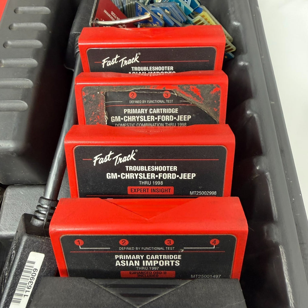 Snap-on MT2500 Super Deluxe Scanner Kit w/ Fast-Track Cartridges Red Brick OBDII