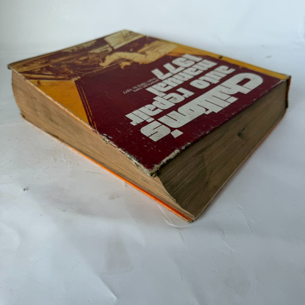 Vintage 1970- 1977 Chilton's Auto Repair Manual - Hardback American Cars