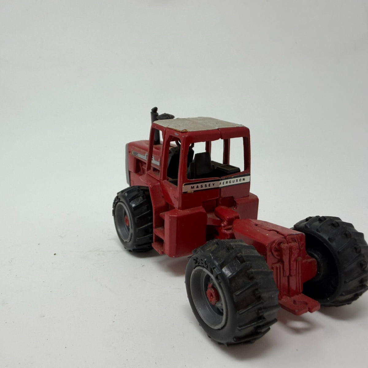 Vintage ERTL 1/64 Massey Ferguson 4880 4WD Tractor Diecast Model Toy 34z4g