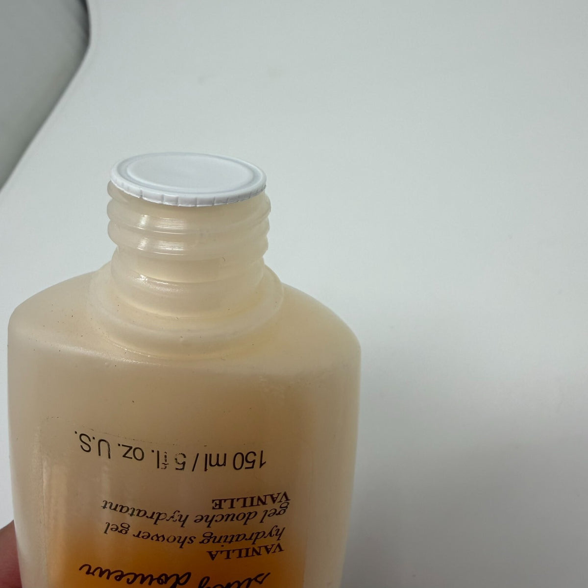 AVON Senses Naturals Hydrating Shower Gel Vanilla NEW Sealed 5fl Oz