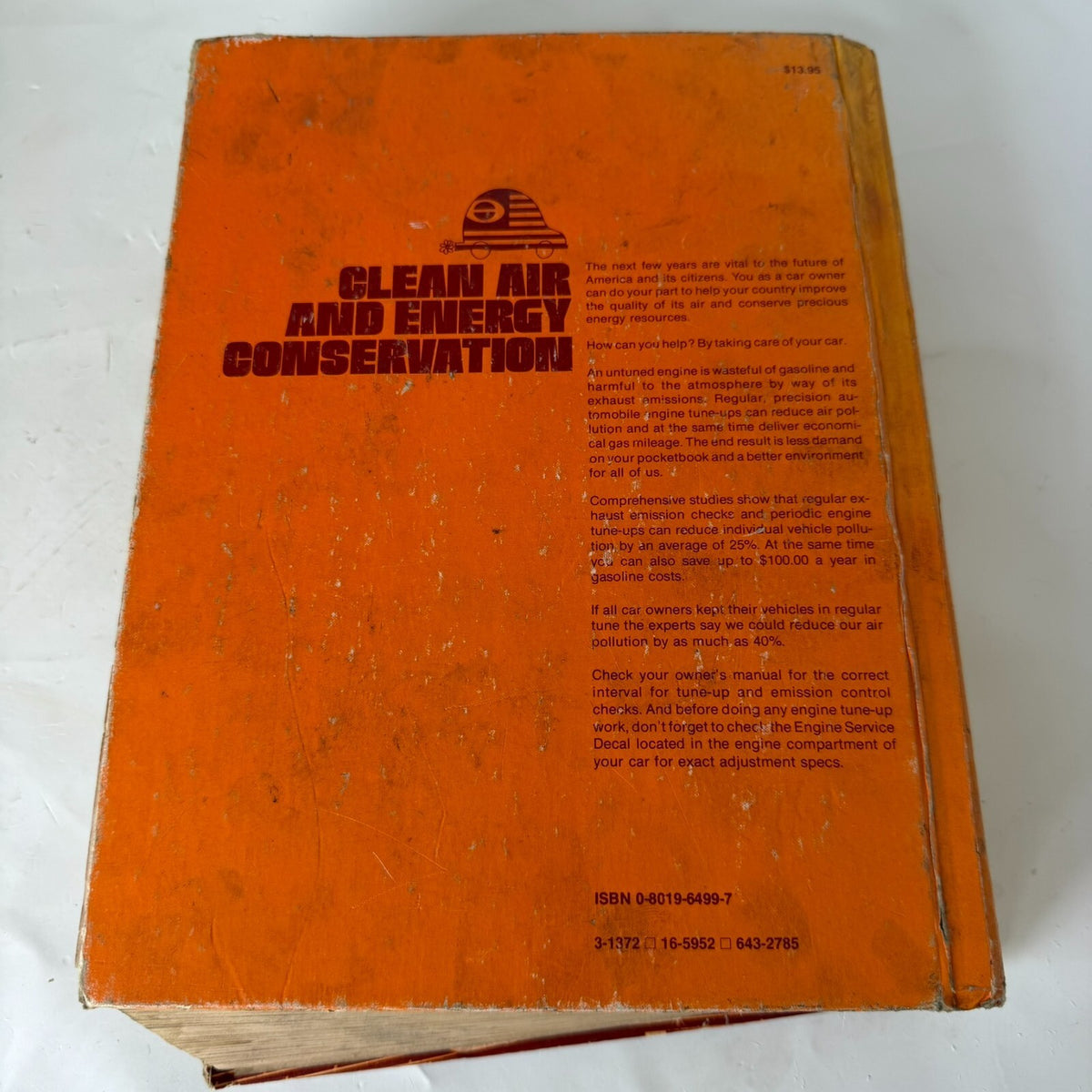 Vintage 1970- 1977 Chilton's Auto Repair Manual - Hardback American Cars