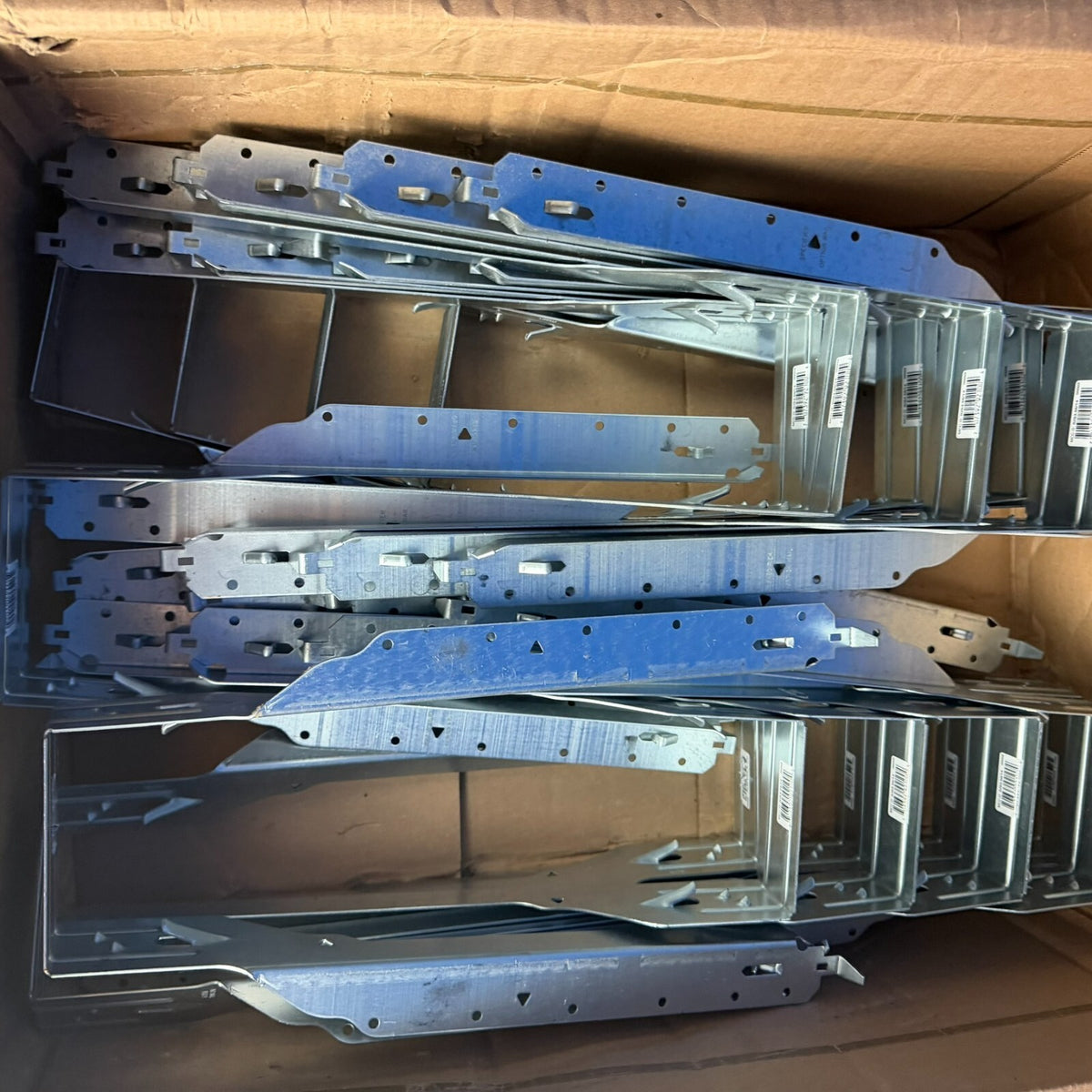 23 Pack Simpson Strong-Tie IUS3.56/16 Face Mount I-Joist Hanger -18GA Galvanized