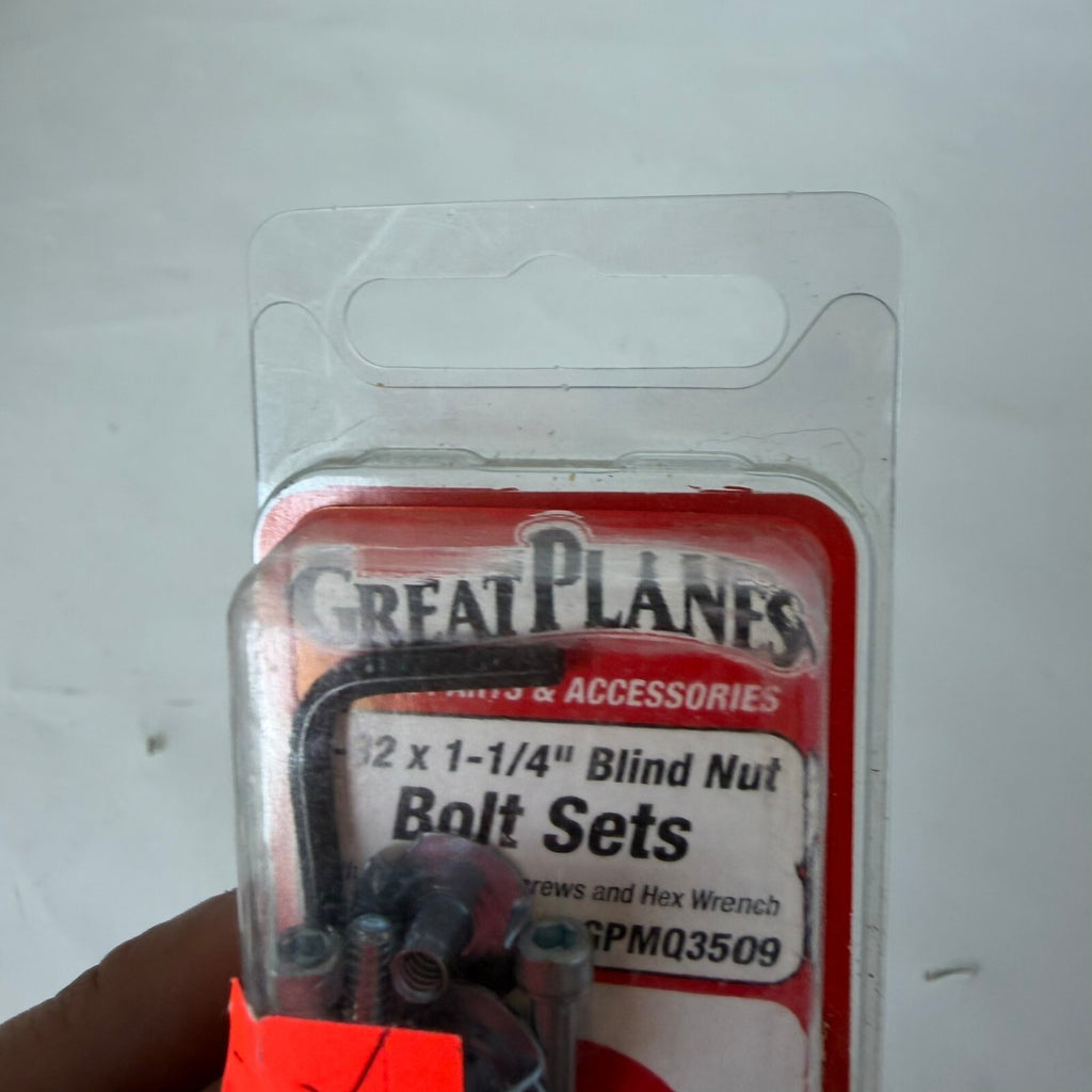 GREAT PLANES GPMQ3509 6/32 x 1 -1/4"  Blind Nut Bold Set RC Model Plane NOS vtg